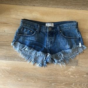One teaspoon denim shorts size 25